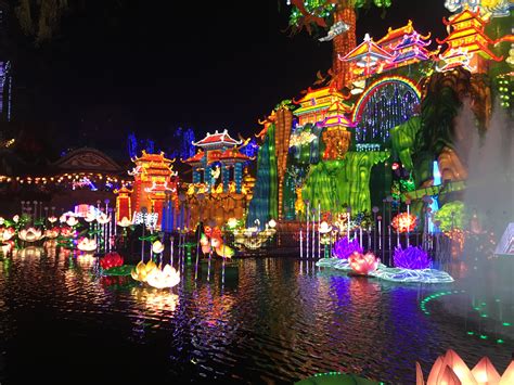 Le Festival des Lanternes de Georgetown: Illusions Lumineuses et Traditions Chinoises Vivantes